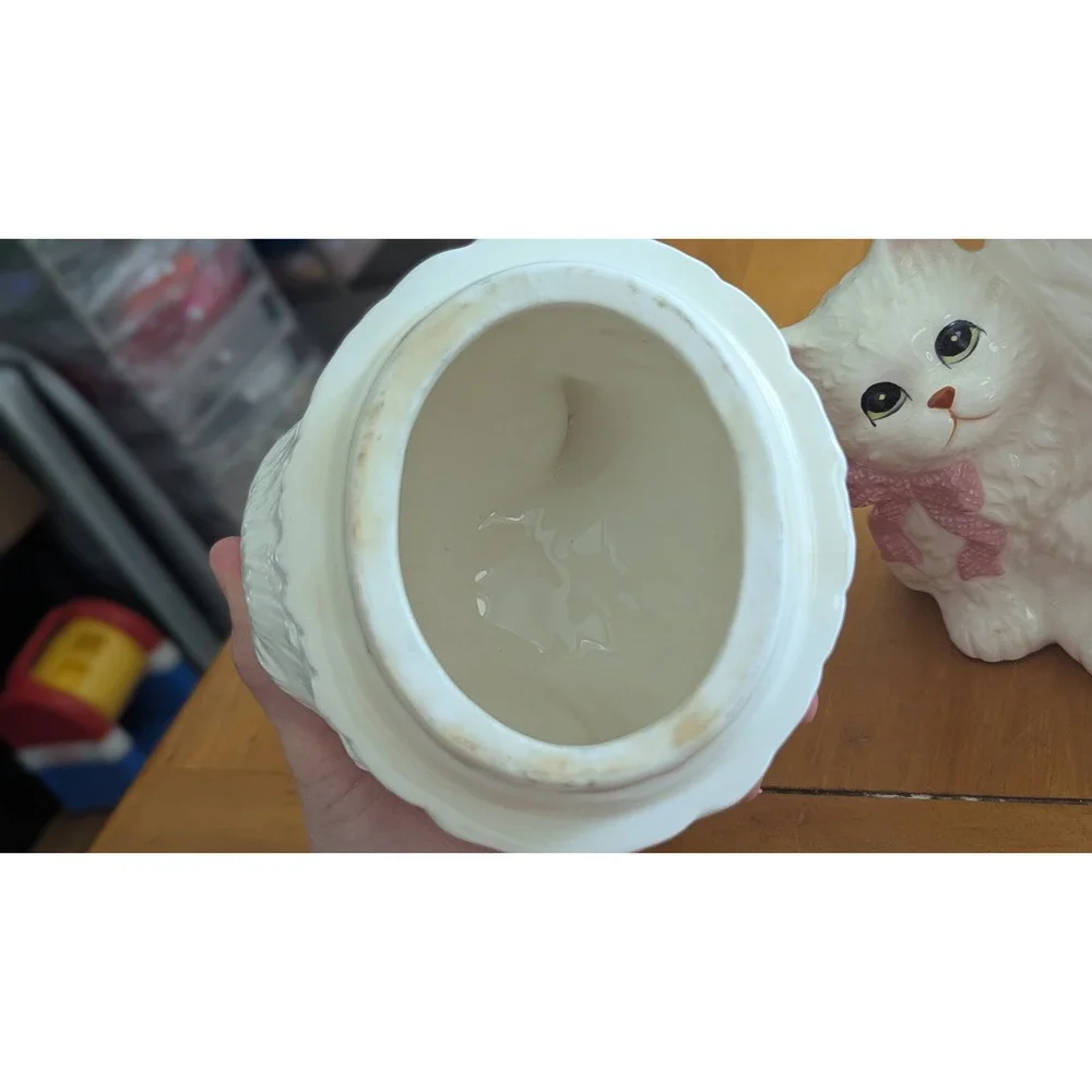 Rare Savoy Housewares Vintage White Persian Cat and Kitten Ceramic Cookie Jar